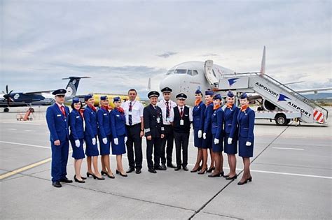 "Аврора" выполнила первый совместный рейс с авиакомпанией "Россия" - AEX.RU