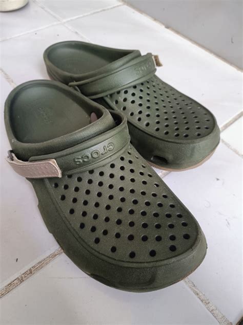 Iconic CROCS Comfort Original, Men's Fashion, Footwear, Slippers ...