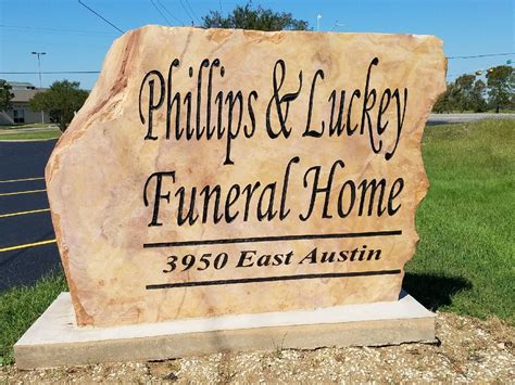 Phillips And Luckey Funeral Home Funeral Services And Cemeteries 3950 E