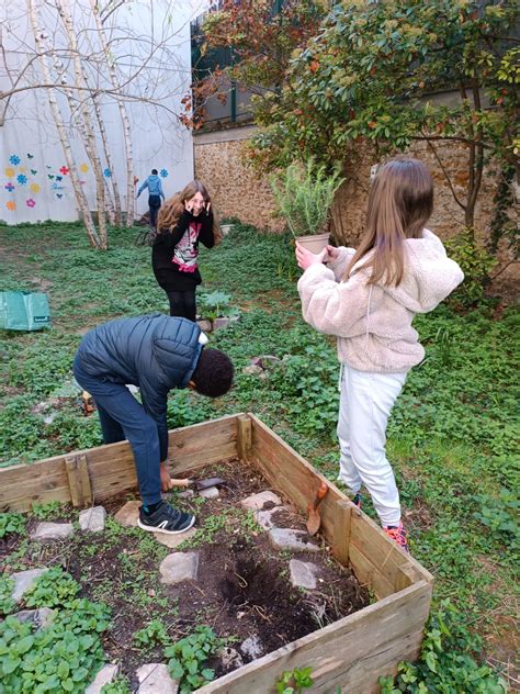 Avril au jardin Collège Gay Lussac
