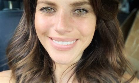 Weronika Rosati zachwyca figurą Zobaczcie jak pozuje w cekinowym bikini Obcas pl