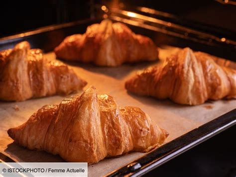 La Recette Du Croissant Au Beurre Maison D Eric Kayser Recette