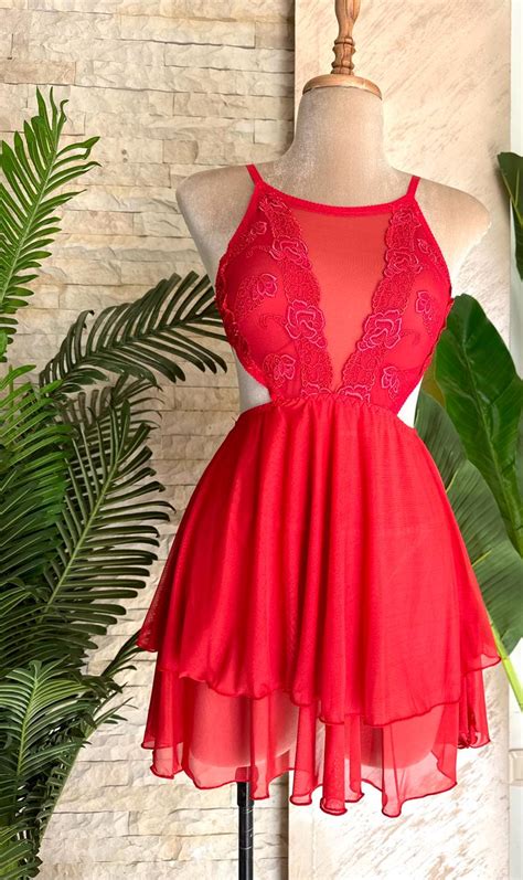 Nuisette Et String Rouge En Dentelle Intimate Lingerie