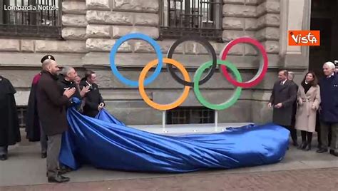 Milano Cortina Svelati A Milano I Simboli Delle Olimpiadi Invernali