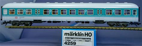Märklin 4259 H0 Nahverkehrswagen 2.Kl CityBahn Bnrzb der DB in weiß ...