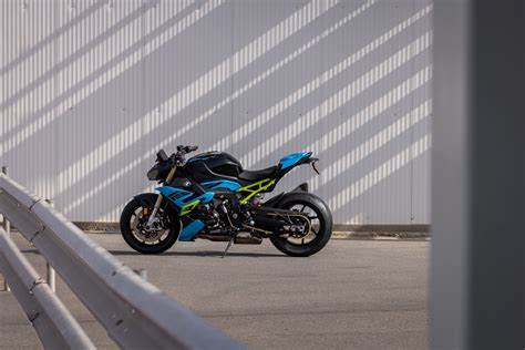 Bmw Goes Wild With Four Refreshed Superbikes And Hyper Naked Motorcycles Autoevolution