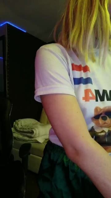 Tokyoparis 05 05 2021 Horny Female HotWebcams