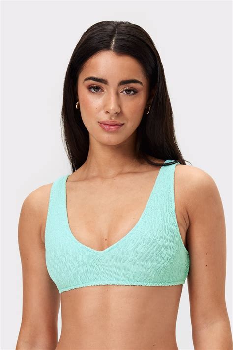 Textured V Neck Bikini Top Pink I V Neck Design I Stronger