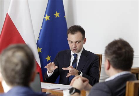 Domański we wtorek na rządzie stanie wieloletni plan finansowy państwa