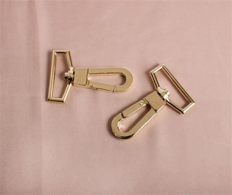 Купить квадратный карабин итальянского качества оптом и в розницу по ...