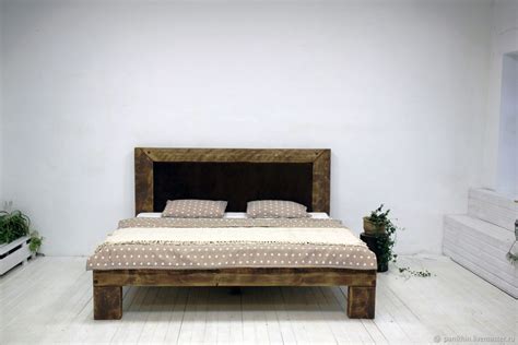 Кровать с мягким изголовьем из массива сосны №48 в интернет-магазине ...