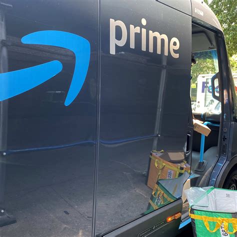 Disney loses streaming subscribers for a surprising reason - TheStreet