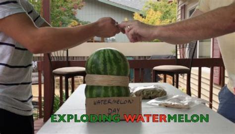 Difference between potential and kinetic energy by exploding a ...