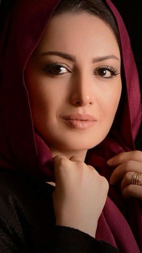 Pin By Antoniel Silva On Faces Arabian Beauty Women Beautiful Arab