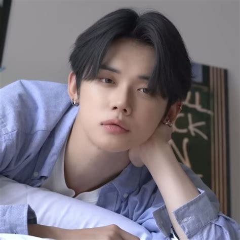 Pin by bunny on ෆ yeonjun ෆ Txt Hot korean guys Boys haircuts