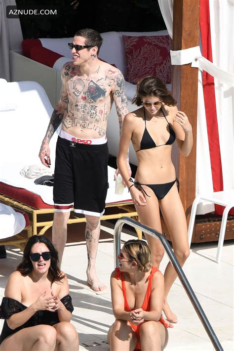 Kaia Gerber Wears A Black Bikini As She Kisses Boyfriend Pete Davidson By The Pool In Miami AZNude
