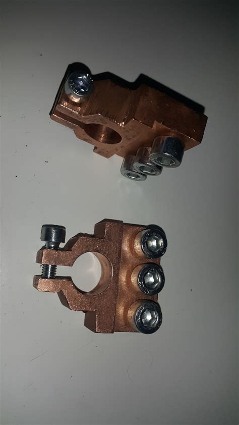 Медные клеммы аккумулятора — Dodge Caliber, 1,8 л, 2007 года | автозвук ...