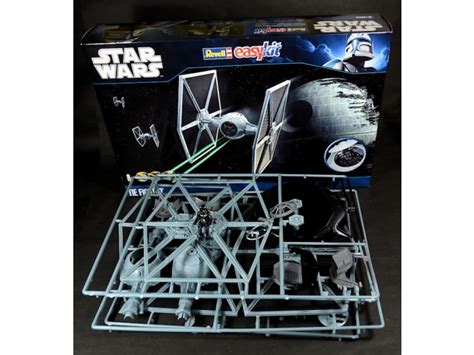 Сборная модель Тай-Файтер Имперского Флота, TIE Fighter Star Wars ...