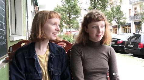 Ersties Australian Babe Goes Down On Her Blindfolded Friend