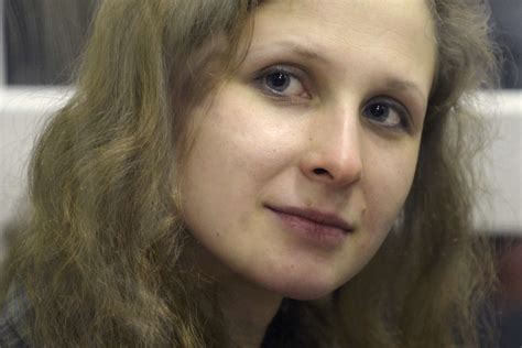 Une Pussy Riot entame une grève de la faim en Russie