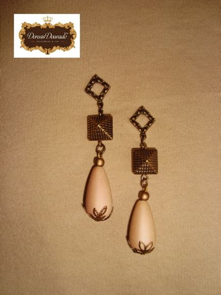 Brinco Nude Loja Dorcas Dourado Elo Produtos Especiais