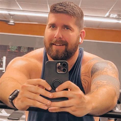 Missouri Police Officer Charged With Multiple Sex Crimes Against Minors Where Is The Buzz