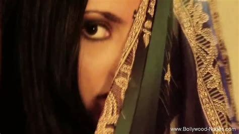 Indian Princess Exposes Her Body Desi Porn By Bollywood Nudes XHamster