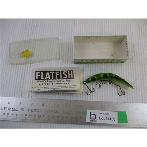 Flatfish Lure W Original Box 4 Long Bodnarus Auctioneering