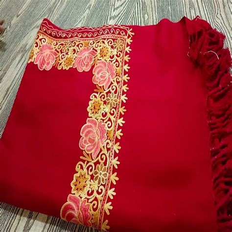 Wool Red Shawls At Rs 1500 वुलन शॉल In New Delhi Id 2851671162473