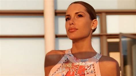 Gala Caldirola Sac Suspiros Con Destapada Fotito En Bikini Radio Coraz N