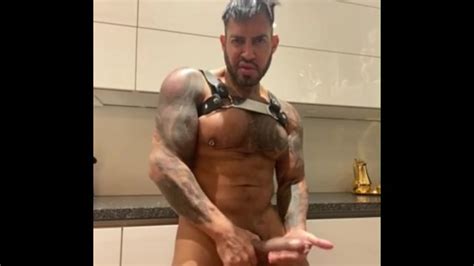 Jerking Off Telling You How I Wish You ASSHOLE VIKTOR ROM Pornhub Gay