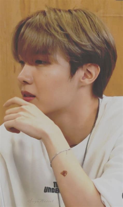 Pin By Abii On J Hope 💜jung Hoseok Jhope Cute Bts J Hope Hoseok