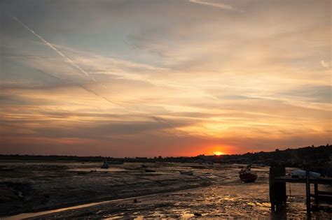fresh eyes  london leigh  sea