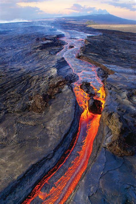 Mauna Loa Worlds Largest Volcano Erupts