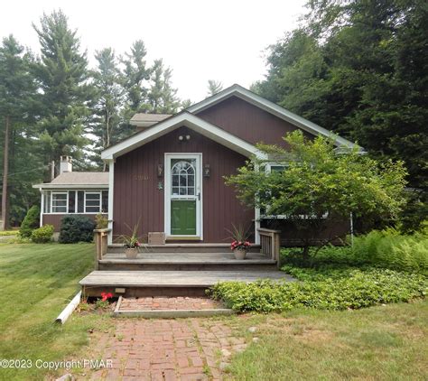 5280 Pocono Crest Rd, Pocono Pines, PA 18350 - See Est. Value, Schools