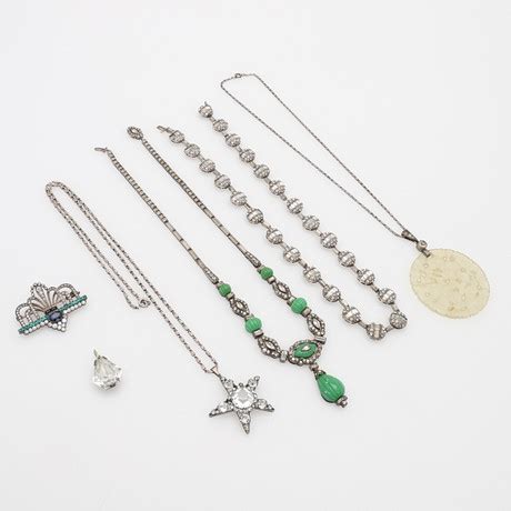 Ldre Smycken Sex Delar Smycken Delstenar Preciosa Vrigt Auctionet