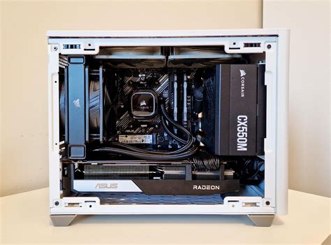 Cooler Master Nr200p