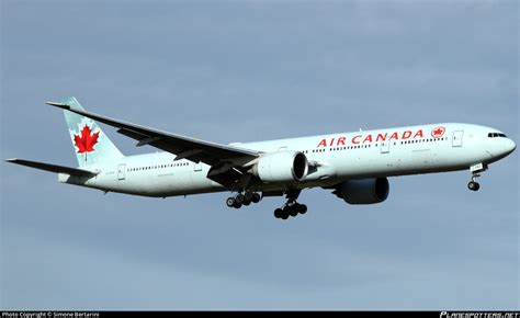 C Fivs Air Canada Boeing Er Photo By Simone Bertarini Id