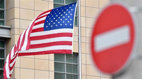 Russia Ready To Issue Visas To U S Embassy Staff Diplomat The