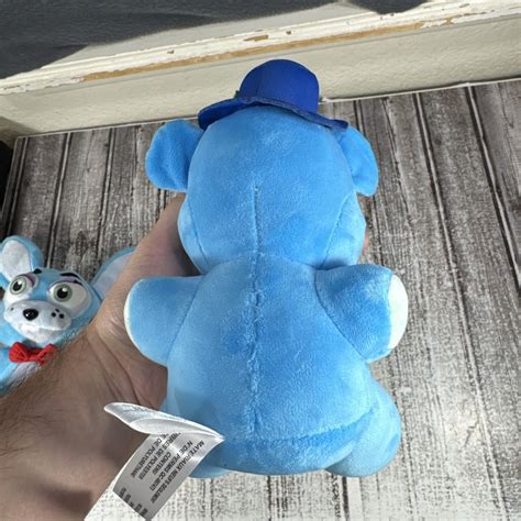 2016 Funko Five Nights At Freddy S Hot Topic Exclusive Toy Bonnie Blue