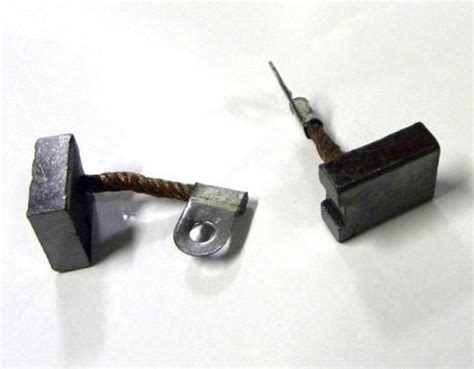 Щетка стартера: замена своими руками