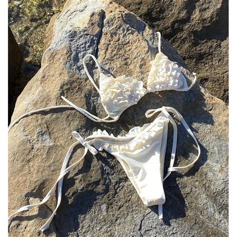 Bikini 3 Món Tam Giác Bèo Nhún Tiểu Thư EMMA Hàng Loại 1 Video Shop EMMA Tự Quay Mặc Nhiều