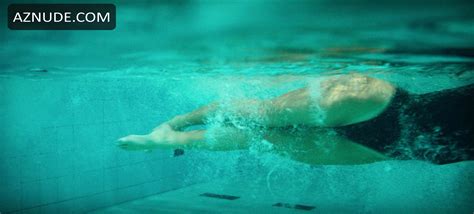 GAL GADOT Nude AZNude