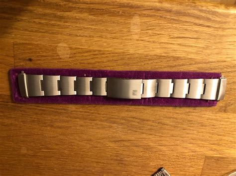 Universal Genève Gay Frères mm NOS Kaufen auf Ricardo