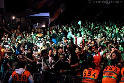 Manu Chao Sex Pistols at Serbia s EXIT Miloševic festival