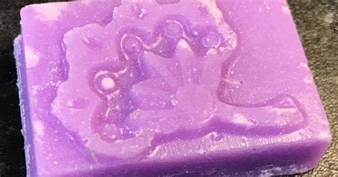 All Things Lush UK Sugar Plum Naked Lip Scrub