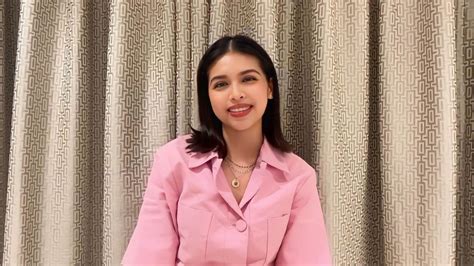 Maine Mendoza Wins Best Entertainment Presenterhost At Ata 2022 Pepph