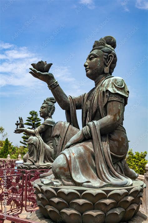 Buddhist Statues Praising And Making Offerings To The Tian Tan Buddha