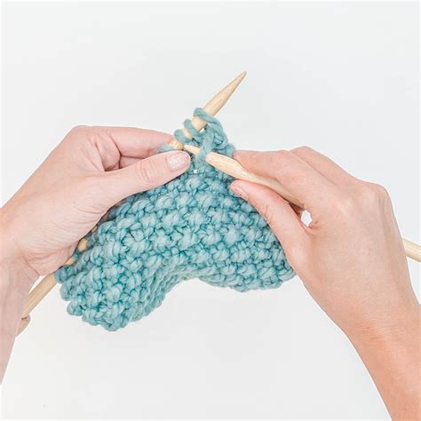 how to add a stitch in knitting