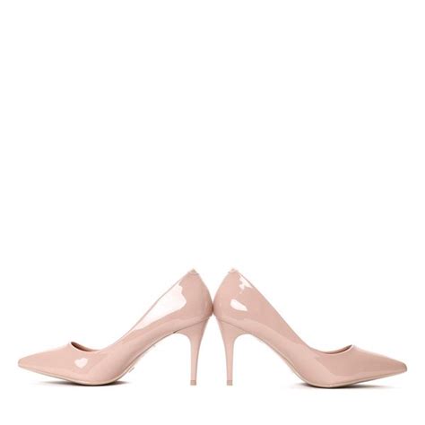 Lakierowane czółenka w kolorze nude Obuwie Beżowy Royalfashion pl sklep z butami online